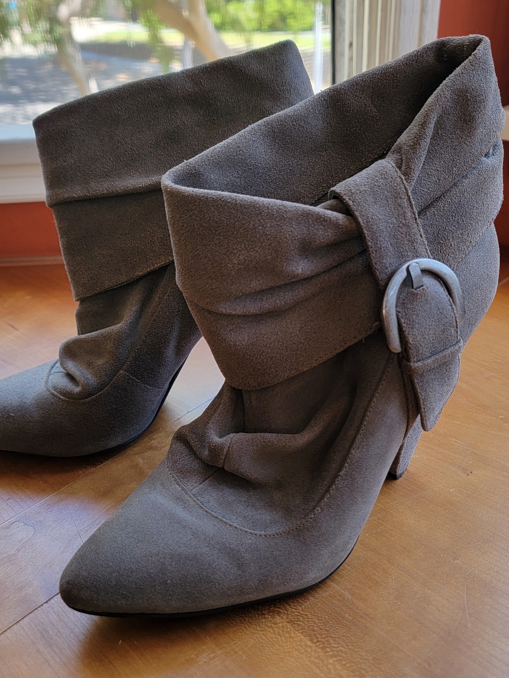 Jessica Simpson Gray Grey Suede Fold-Over Ankle Booties